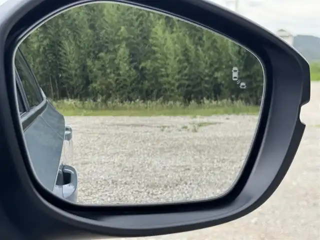 ホンダ シビック RS 兵庫県 2025(令7)年 0.1千km ソニックグレーパール Google搭載9インチディスプレイ/Bluetooth接続可/バックカメラ/ビルトインETC2.0/BOSEサウンド/フルセグTV/ワイヤレス充電/レーダークルコン/ステリモ/LEDヘッドライト/純正18インチAW