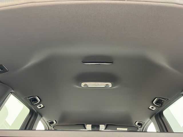 メルセデス・ベンツ ＧＬＫ３５０ 4MATIC エディション シュヴァルツ 秋田県 2014(平26)年 2.1万km 黒 4WD/純正ナビ（CD/DVD/BT/フルセグ）/全方位カメラ/オートクルーズコントロール/前席パワーシート/前席シートヒーター/ハーフレザーシート/パワーバックドア/ETC/レーンキープアシスト/HIDヘッドライト/スマートキー/保証書
