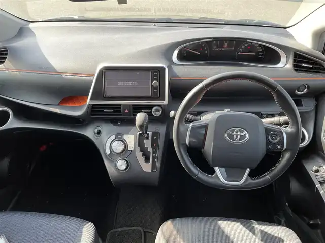 トヨタ シエンタ G 大阪府 2016(平28)年 10.3万km ブラックマイカ ”(株)IDOMが運営する【じしゃロン堺店】の自社ローン専用車両になります。/こちらは現金またはオートローンご利用時の価格です。自社ローンご希望の方は別途その旨お申付け下さい”