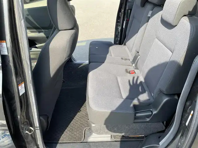 トヨタ シエンタ G 大阪府 2016(平28)年 10.3万km ブラックマイカ ”(株)IDOMが運営する【じしゃロン堺店】の自社ローン専用車両になります。/こちらは現金またはオートローンご利用時の価格です。自社ローンご希望の方は別途その旨お申付け下さい”