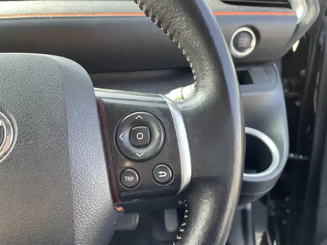 トヨタ シエンタ G 大阪府 2016(平28)年 10.3万km ブラックマイカ ”(株)IDOMが運営する【じしゃロン堺店】の自社ローン専用車両になります。/こちらは現金またはオートローンご利用時の価格です。自社ローンご希望の方は別途その旨お申付け下さい”