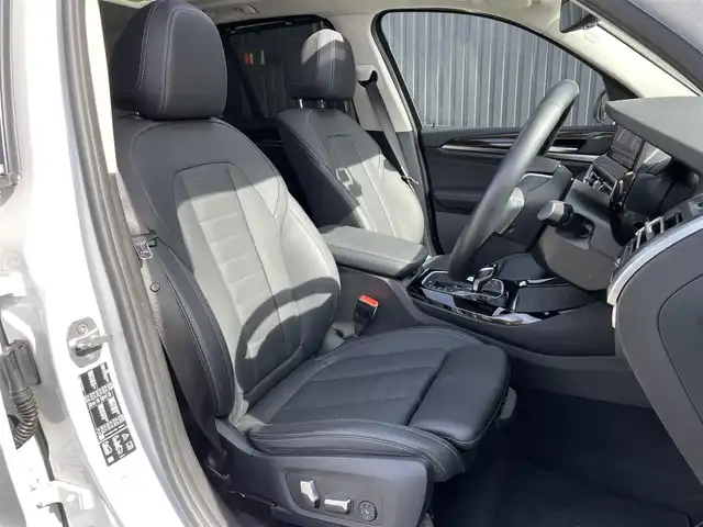 ＢＭＷ Ｘ３ xDrive20d 福島県 2023(令5)年 3.4万km ミネラルホワイト ワンオーナー/パノラマサンルーフ/Harman/Kardon/レザーシート/パワーシート/全席シートヒーター/前席ベンチレーション/ランバーサポート/後席シートリクライニング付き/後席ロールシェード/アクティブクルーズコントロール/レーンキープ/ブラインドスポット/純正ナビ/360°カメラ/フルセグTV/ジェスチャーコントロール/コンフォートアクセス/ミラー一体型ETC/アンビエントライト/前後ドライブレコーダー/ワイヤレス充電/電動リアゲート/コーナーセンサー/純正19インチAW/取扱説明書/保証書/スペアキー