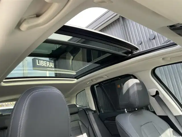 ＢＭＷ Ｘ３ xDrive20d 福島県 2023(令5)年 3.4万km ミネラルホワイト ワンオーナー/パノラマサンルーフ/Harman/Kardon/レザーシート/パワーシート/全席シートヒーター/前席ベンチレーション/ランバーサポート/後席シートリクライニング付き/後席ロールシェード/アクティブクルーズコントロール/レーンキープ/ブラインドスポット/純正ナビ/360°カメラ/フルセグTV/ジェスチャーコントロール/コンフォートアクセス/ミラー一体型ETC/アンビエントライト/前後ドライブレコーダー/ワイヤレス充電/電動リアゲート/コーナーセンサー/純正19インチAW/取扱説明書/保証書/スペアキー