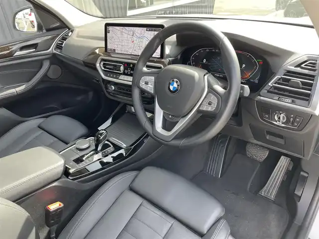ＢＭＷ Ｘ３ xDrive20d 福島県 2023(令5)年 3.4万km ミネラルホワイト ワンオーナー/パノラマサンルーフ/Harman/Kardon/レザーシート/パワーシート/全席シートヒーター/前席ベンチレーション/ランバーサポート/後席シートリクライニング付き/後席ロールシェード/アクティブクルーズコントロール/レーンキープ/ブラインドスポット/純正ナビ/360°カメラ/フルセグTV/ジェスチャーコントロール/コンフォートアクセス/ミラー一体型ETC/アンビエントライト/前後ドライブレコーダー/ワイヤレス充電/電動リアゲート/コーナーセンサー/純正19インチAW/取扱説明書/保証書/スペアキー