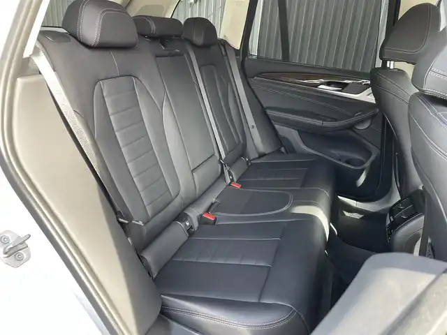 ＢＭＷ Ｘ３ xDrive20d 福島県 2023(令5)年 3.4万km ミネラルホワイト ワンオーナー/パノラマサンルーフ/Harman/Kardon/レザーシート/パワーシート/全席シートヒーター/前席ベンチレーション/ランバーサポート/後席シートリクライニング付き/後席ロールシェード/アクティブクルーズコントロール/レーンキープ/ブラインドスポット/純正ナビ/360°カメラ/フルセグTV/ジェスチャーコントロール/コンフォートアクセス/ミラー一体型ETC/アンビエントライト/前後ドライブレコーダー/ワイヤレス充電/電動リアゲート/コーナーセンサー/純正19インチAW/取扱説明書/保証書/スペアキー