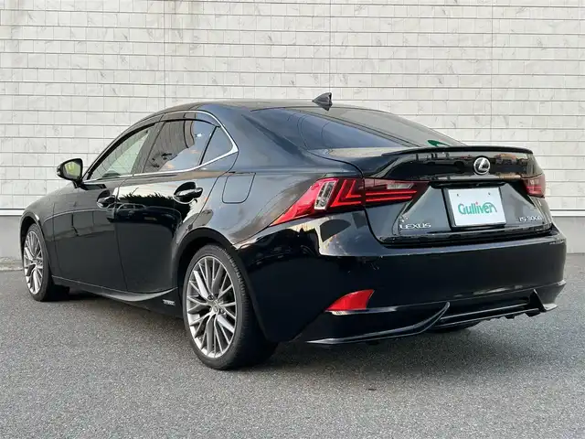 レクサス ＩＳ 300h バージョンL 山形県 2014(平26)年 3.9万km ブラック 純正ナビ/FM/AM/ワンセグTV/Bluetooth/レーダークルーズコントロール/サンルーフ/本革シート/パドルシフト/バックカメラ/EVモード/シートヒーター/エアーシート/パワーシート/LEDライト/ＡＵＴＯライト/フォグランプ/純正バイザー/純正マット