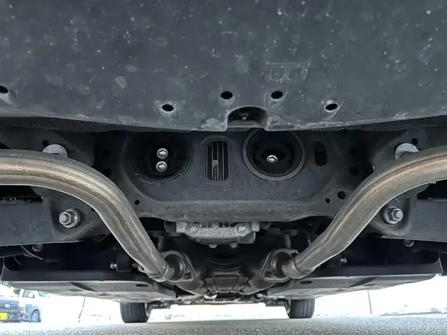 レクサス ＩＳ 300h バージョンL 山形県 2014(平26)年 3.9万km ブラック 純正ナビ/FM/AM/ワンセグTV/Bluetooth/レーダークルーズコントロール/サンルーフ/本革シート/パドルシフト/バックカメラ/EVモード/シートヒーター/エアーシート/パワーシート/LEDライト/ＡＵＴＯライト/フォグランプ/純正バイザー/純正マット
