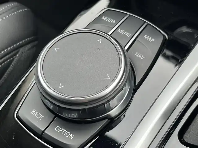 ＢＭＷ Ｘ３ xDrive20d Xライン 静岡県 2019(平31)年 2.6万km パール 黒革シート/メモリー付パワーシート/ヘッドアップディスプレイ/harman/kardonサウンド/シートヒーター /iDrive/(Bluetooth/AppleCarPlay/CD/USB/フルセグ)/インテリジェントセーフティー/ACC/ワイヤレスチャージング/360°カメラ/アダブティブLEDライト/コンフォートアクセス/ETC/ドライブレコーダー /保証書/取扱説明書