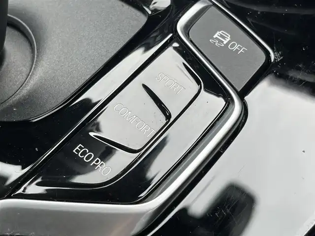ＢＭＷ Ｘ３ xDrive20d Xライン 静岡県 2019(平31)年 2.6万km パール 黒革シート/メモリー付パワーシート/ヘッドアップディスプレイ/harman/kardonサウンド/シートヒーター /iDrive/(Bluetooth/AppleCarPlay/CD/USB/フルセグ)/インテリジェントセーフティー/ACC/ワイヤレスチャージング/360°カメラ/アダブティブLEDライト/コンフォートアクセス/ETC/ドライブレコーダー /保証書/取扱説明書