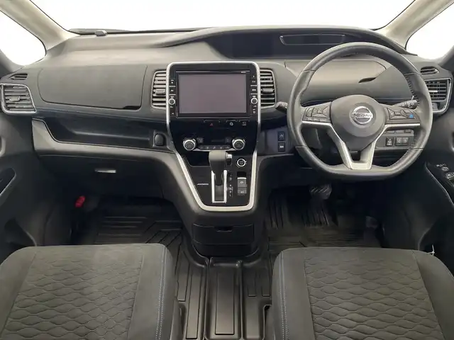 日産 セレナ オーテック スポーツスペック 栃木県 2019(令1)年 6.3万km ダイヤモンドブラック メモリーナビ/（CD/DVD/Bluetooth/USB/フルセグTV）/バックカメラ/全方位カメラ/プロパイロット/衝突軽減ブレーキ/前後コーナーセンサー/ETC/前方ドライブレコーダー/オートライト/LEDヘッドライト/横滑り防止装置/スマートキー/プッシュスタート/電動格納ミラー/純正アルミホイール/純正フロアマット