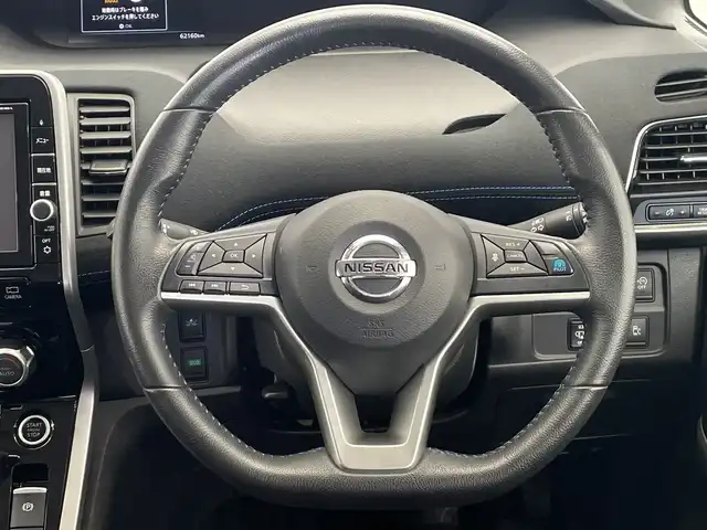 日産 セレナ オーテック スポーツスペック 栃木県 2019(令1)年 6.3万km ダイヤモンドブラック メモリーナビ/（CD/DVD/Bluetooth/USB/フルセグTV）/バックカメラ/全方位カメラ/プロパイロット/衝突軽減ブレーキ/前後コーナーセンサー/ETC/前方ドライブレコーダー/オートライト/LEDヘッドライト/横滑り防止装置/スマートキー/プッシュスタート/電動格納ミラー/純正アルミホイール/純正フロアマット