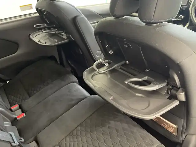 日産 セレナ オーテック スポーツスペック 栃木県 2019(令1)年 6.3万km ダイヤモンドブラック メモリーナビ/（CD/DVD/Bluetooth/USB/フルセグTV）/バックカメラ/全方位カメラ/プロパイロット/衝突軽減ブレーキ/前後コーナーセンサー/ETC/前方ドライブレコーダー/オートライト/LEDヘッドライト/横滑り防止装置/スマートキー/プッシュスタート/電動格納ミラー/純正アルミホイール/純正フロアマット