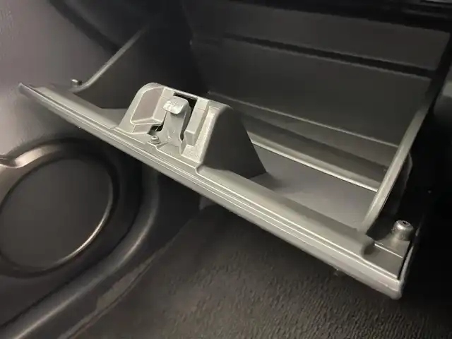 スズキ ハスラー Jスタイル Ⅲ 愛知県 2018(平30)年 4.6万km ブレイブカーキパール/スチールシルバー 純正ナビ　シートヒーター　禁煙　茶ハーフレザー　ＥＴＣ　フルセグ　Ｂｌｕｅｔｏｏｔｈ　ＤＶＤ　セーフティサポート　衝突軽減　レーンキープ　ＨＩＤオートライト　アイドリングストップ　スマートキー　フォグ