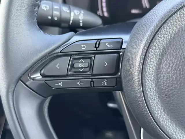 トヨタ シエンタ ハイブリッド Z 兵庫県 2025(令7)年 1万km 黒 ワンオーナー/10.5インチ純正ナビ/フルセグTV/パノラミックビューモニター/ビルトインETC/ドラレコ/両側パワースライドドア/ブラインドスポットモニター/オートハイビーム/レーダークルーズコントール/レーンキープアシスト/LEDヘッドライト