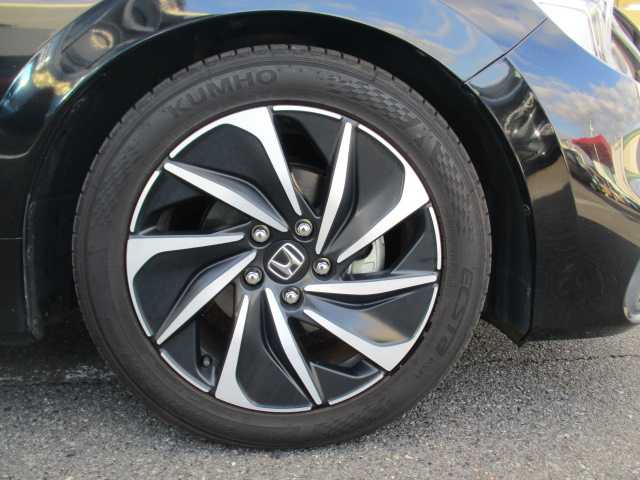 ホンダ インサイト EX・ブラックスタイル 岡山県 2019(平31)年 7.9万km クリスタルブラックパール 衝突軽減ブレーキ/誤発進抑制機能/後方誤発進抑制機能/歩行者事故低減ステアリング/路外逸脱抑制制御機能/先行車発進お知らせ機能/標識認識機能/オートハイビーム/渋滞追従機能付アダプティブクルーズコントロール/車線維持支援システム/ブラインドスポットインフォメーション/オートライト/ワンオーナー/Hondaインターナビ/フルセグテレビ/Bluetooth/USB/DVD再生可能/本革＆ウルトラスエードシート/運転席8ウェイパワーシート/助手席4ウェイパワーシート/シートヒーター（運転席・助手席）/LEDヘッドライト/LEDフォグライト/ソナーセンサー/2.0対応ETC/純正17AW/純正フロアマット/スマートキー2個