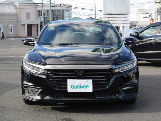 ホンダ インサイト EX・ブラックスタイル 岡山県 2019(平31)年 7.9万km クリスタルブラックパール 衝突軽減ブレーキ/誤発進抑制機能/後方誤発進抑制機能/歩行者事故低減ステアリング/路外逸脱抑制制御機能/先行車発進お知らせ機能/標識認識機能/オートハイビーム/渋滞追従機能付アダプティブクルーズコントロール/車線維持支援システム/ブラインドスポットインフォメーション/オートライト/ワンオーナー/Hondaインターナビ/フルセグテレビ/Bluetooth/USB/DVD再生可能/本革＆ウルトラスエードシート/運転席8ウェイパワーシート/助手席4ウェイパワーシート/シートヒーター（運転席・助手席）/LEDヘッドライト/LEDフォグライト/ソナーセンサー/2.0対応ETC/純正17AW/純正フロアマット/スマートキー2個