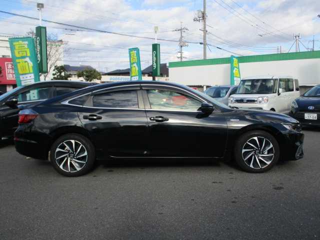 ホンダ インサイト EX・ブラックスタイル 岡山県 2019(平31)年 7.9万km クリスタルブラックパール 衝突軽減ブレーキ/誤発進抑制機能/後方誤発進抑制機能/歩行者事故低減ステアリング/路外逸脱抑制制御機能/先行車発進お知らせ機能/標識認識機能/オートハイビーム/渋滞追従機能付アダプティブクルーズコントロール/車線維持支援システム/ブラインドスポットインフォメーション/オートライト/ワンオーナー/Hondaインターナビ/フルセグテレビ/Bluetooth/USB/DVD再生可能/本革＆ウルトラスエードシート/運転席8ウェイパワーシート/助手席4ウェイパワーシート/シートヒーター（運転席・助手席）/LEDヘッドライト/LEDフォグライト/ソナーセンサー/2.0対応ETC/純正17AW/純正フロアマット/スマートキー2個