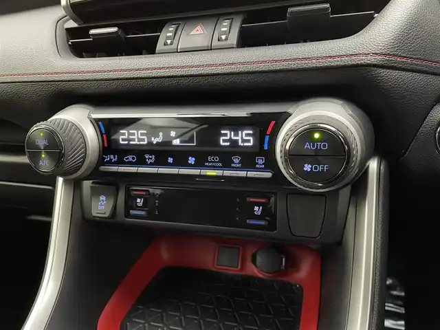 トヨタ ＲＡＶ４ アドベンチャー オフロードPKG 宮城県 2022(令4)年 3.3万km アティチュードブラックマイカ 純正9型ナビ/シートヒーター/エアシート/トヨタセーフティセンス/ダウンヒルアシストコントロール/ドライブレコーダー/ブラインドスポットモニター/前後コーナーセンサー/ビルトインETC2.0/ステアリングヒーター/パワーシート/シートメモリー/パワーバックドア/純正18インチAW/LEDヘッドライト/禁煙車