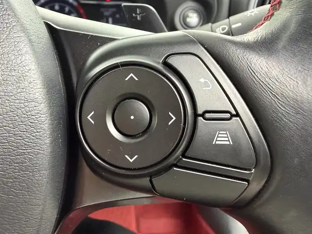 トヨタ ＧＲ８６ RZ 愛知県 2021(令3)年 2.7万km クリスタルホワイトパール ・純正９インチナビ/フルセグTV/（CD/DVD/BT再生可能）/NSZT-Y68T/・純正エアロ/・HKS車高調/・WORK１８インチAW/225/40/R18/・ハーフレザーシート/・前席ヒーター付きシート/・後方コーナーセンサー/・前後ドライブレコーダー/・プリクラッシュセーフティ/・レーンキープアシスト/・パドルシフト/・純正LEDライト/・スマートキー/・ETC