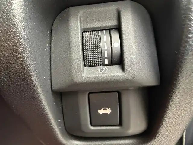 トヨタ ＧＲ８６ RZ 愛知県 2021(令3)年 2.7万km クリスタルホワイトパール ・純正９インチナビ/フルセグTV/（CD/DVD/BT再生可能）/NSZT-Y68T/・純正エアロ/・HKS車高調/・WORK１８インチAW/225/40/R18/・ハーフレザーシート/・前席ヒーター付きシート/・後方コーナーセンサー/・前後ドライブレコーダー/・プリクラッシュセーフティ/・レーンキープアシスト/・パドルシフト/・純正LEDライト/・スマートキー/・ETC