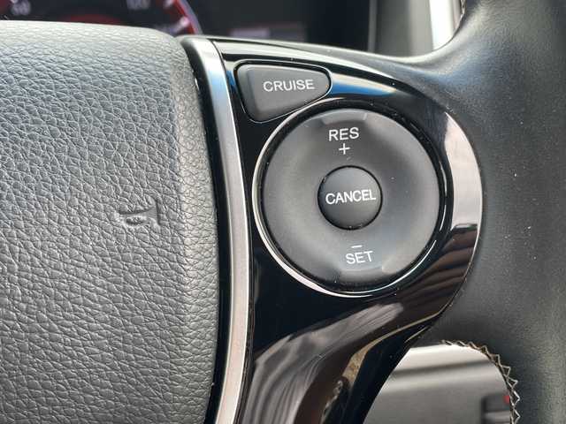 ホンダ オデッセイ アブソルート 沖縄県 2015(平27)年 11.7万km クリスタルブラックパール 純正ナビ　/CD/DVD/BT/フルセグ/フリップダウンモニター　/バックカメラ　/両側パワースライドドア　/クルーズコントロール　/ＬＥＤヘッドライト　/ハーフレザーシート　/社外アルミホイール/ステアリングスイッチ/アイドリングストップ/デジタルインナーミラー/電動格納ミラー/オートライト/スマートキー/ETC