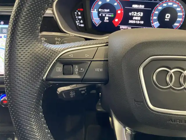 アウディ Ｑ３ SB 35TDIクワトロ Sライン 熊本県 2020(令2)年 3.7万km ミトスブラックメタリック ・ワンオーナー/・スマートキー/・プッシュスタート/・ハイビームアシスト/・パーキングアシスト/・リアクロストラフィックアシスト/・アダプティブドライブアシスト/・接近警告/・Audiプレセンス/・Audiサイドアシスト/・レーン逸脱警告/・休憩の推奨/・クルーズコントロール(追従式)/・黒革シート/・前席パワーシート/・前席シートヒーター/・純正メモリナビ/　【Bluetooth・USB・AppleCarPlay・AndroidAuto】/・フルセグTV/・全方位カメラ/・ETC2.0/・バーチャルコクピット/・ワイヤレス充電/・パワーバックドア/・LEDヘッドランプ/・純正マット/・保証書/取説