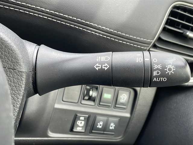 日産 セレナ ハイウェイスター 長野県 2016(平28)年 5.6万km ダイヤモンドブラック 2トーン プロパイロット/純正9型ナビ（MM516D-L）/　フルセグTV　CD/DVD/BD/Bluetooth/AUX/アラウンドビューモニター/純正フリップダウンモニター/純正16インチアルミホイール/純正フロアマット/デジタルインナーミラー/両側電動スライドドア/レーダークルーズコントロール/パーキングアシスト/アイドリングストップ/コーナーセンサー /ステアリングスイッチ/ドライブレコーダー/ETC/電動パーキング/スマートキー/プッシュスタート/ドアバイザー