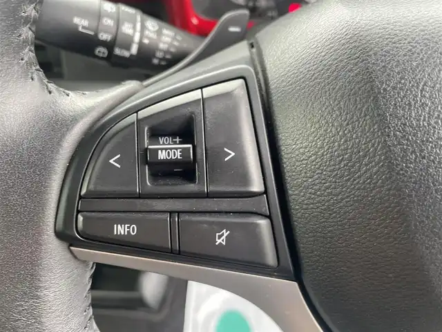 スズキ クロスビー HYBRID MZ 神奈川県 2018(平30)年 5.1万km ファーベントレッド/スーパーブラックパール