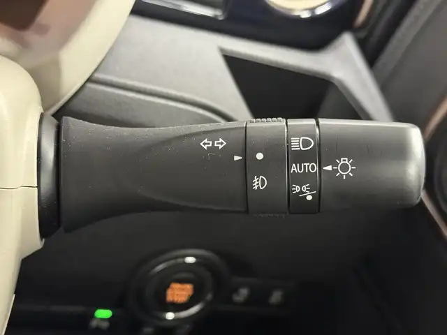 スズキ ワゴンＲ スマイル HYBRID X 三重県 2021(令3)年 0.6万km インディゴブルーメタリック マイルドハイブリッド/FF/インパネCVT/ケンウッド 8インチ『彩速ナビ』 MDV-M805L/（FM/AM/CD/DVD/iPod/USB/SD/内蔵メモリ/VTR/Bluetooth/SMART USEN/マルチAVブラウザ）/バックカメラ/両側パワースライドドア/安全/・デュアルカメラブレーキサポート/・車線逸脱警報機能/・ふらつき警報/・リヤパーキングセンサー/・誤発進抑制機能/・後方誤発進抑制機能/・後退時ブレーキアシスト/装備/・シートヒーター（D）/・オートエアコン/・オートライト/・ハイビームアシスト/・プッシュスタート/・充電用USBジャック（type-A x2）/・ベンチシート/・純正ホイールキャップ（14インチスチールホイール）/・保/取/ナビ取/・スマートキーx2