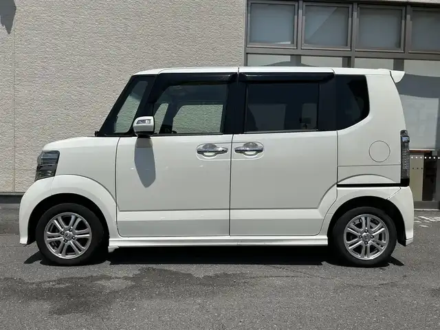 ホンダ Ｎ ＢＯＸ カスタム G Lパッケージ 大阪府 2012(平24)年 11.3万km プレミアムホワイトパール 純正オーディオ/片側パワースライド/純正アルミホイール/純正フロアマット/スマートキー/取扱説明書/Wエアバッグ/横滑り防止装置/LEDライト/オートライト/ABS