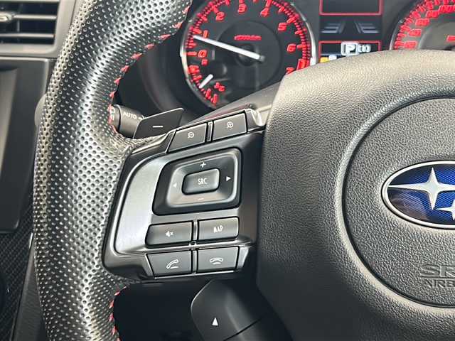 スバル ＷＲＸ Ｓ４ 2．0GT‐S アイサイト 道央・札幌 2016(平28)年 3.4万km アイスシルバーメタリック ・4WD/・純正ナビ/フルセグTV/DVD/CD/SD/BT/・バックカメラ/・ドライブレコーダー/・社外エンジンスターター /・アイサイト/・プリクラッシュブレーキ/・全車速追従付きクルーズコントロール/・ブラインドスポットモニター/・先行車発進お知らせ/・レーンキープアシスト/・SRVD/・横滑り防止/・パドルシフト/・ETC/・LEDヘッドライト/・フロントフォグ/・リヤフォグ/・ハーフレザーシート/・前席パワーシート/・プッシュスタート/・スマートキー/・ENKEI18インチAW/・社外マフラー/・冬タイヤ社外17インチAW積込