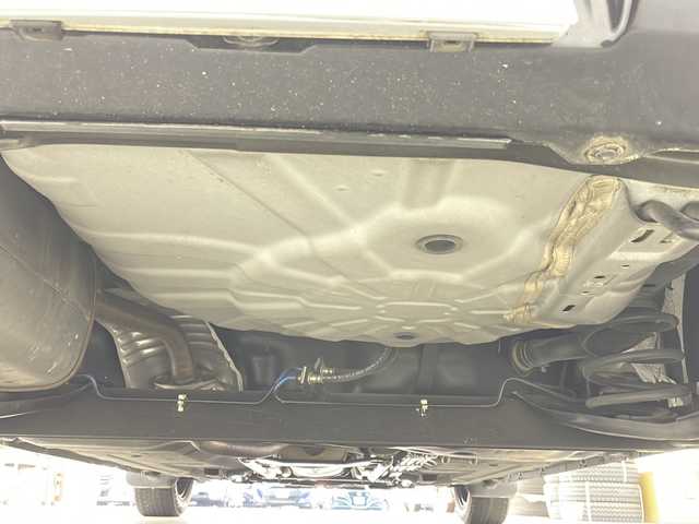 日産 キューブ 15X インディゴ+プラズマ 岐阜県 2012(平24)年 7.9万km サファイアブラック 純正ナビ/（BT/フルセグ/CD/DVD/AUX）/ETC/スマートキー/プッシュスタート/スペアキー/革ステアリング/電動格納ミラー/純正フロアマット/純正ドアバイザー/保証書/取扱説明書