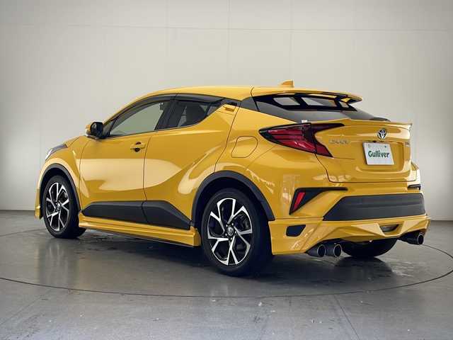 トヨタ Ｃ－ＨＲ G 宮崎県 2021(令3)年 7.3万km イエロー 禁煙車/トヨタセーフティセンス/純正8型ディスプレイオーディオ/（T-CONNECT/Bluetooth/FMAM）/純正バックカメラ/純正モデリスタエアロ/純正ビルトインETC/純正18インチアルミ/純正LEDオートライト/純正LEDフォグ/純正フロアマット/社外前後ドライブレコーダー/全方位モニター/アダプティブクルーズコントロール/レーンディパーチャーアラート/オートマチックハイビーム/クリアランスソナー/ブラインドスポットモニター/電子パーキング/オートホールド/本革巻ハンドル/デュアルオートエアコン（ナノイー）/前席シートヒーター/ハーフレザーシート/ウインカードアミラー/オート電動格納ミラー/スマートキー/プッシュエンジンスタート/スペアキー/新車時保証書/取扱い説明書