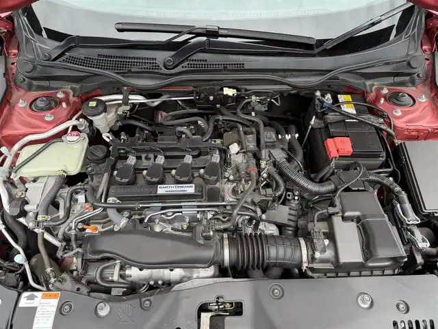 ホンダ シビック セダン 兵庫県 2020(令2)年 4.1万km プレミアムクリスタルレッドM ワンオーナー/純正ナビ/フルセグTV/バックモニター/純正ドラレコ（F/R）/ETC2.0/黒革半シート/両前席パワーシート＆シートヒーター/パドルシフト/レーダークルーズ/レーンキープ/LEDヘッドライト/プッシュスタート＆スマートキー