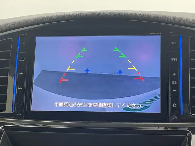 日産 エルグランド 250HWS S アーバンクロム 三重県 2020(令2)年 3.8万km ブリリアントホワイトパール 禁煙車/純正９インチＳＤナビ　/バックカメラ/WAC/MTモード付きAT/ウッドコンビステアリング/ハーフレザーシート/社外サス/両側パワースライドドア　　/純正１１インチフリップダウンモニター　/エマージェンシーブレーキ　/レーダークルーズコントロール　/オートハイビーム/オートライト /フォグ　/ビルトインＥＴＣ２．０　/ＬＥＤ