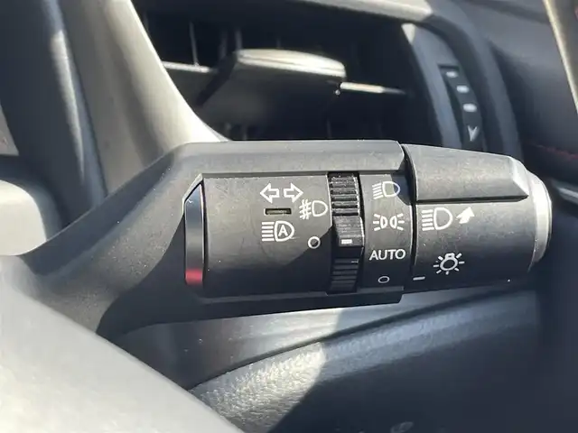 レクサス ＥＳ 300h Fスポーツ 愛知県 2020(令2)年 4.8万km レッドマイカクリスタルシャイン 前期型ES”F SPORT”/“F SPORT”ディンプル本革ステアリング/“F SPORT”TFT液晶式メーター/“F SPORT”オーナメントパネル/カラーヘッドアップディスプレイ/ドライブモードセレクト/純正ディスプレイオーディオ（ナビ付き）/バックカメラ/フルセグTV/CD/DVD再生/ETC2.0/ミュージックサーバー（SD録音）/Bluetooth/USB/AUX接続/アダプティブクルーズコントロール/MTモード付きCVT/パドルシフト/パワーシート（D/N）/本革シート/シートヒーター（D/N）/シートベンチレーション（D/N）/サンルーフ/純正フロアマット/ハンズフリーパワートランクリッド/純正トランクスポイラー/純正19インチアルミホイール/三眼フルLEDヘッドランプ（シーケンシャルウィンカー）/オートマチックハイビーム/コーナーセンサー/横滑り防止装置/衝突軽減ブレーキ/レーンキープアシスト/ブラインドスポットモニター/電動パーキングブレーキ/ブレーキホールド/純正ドライブレコーダー（前後）/電動チルト&テレスコピック/デジタルインナーミラー/ステアリングヒーター