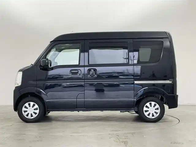 スズキ エブリイ JOINターボ 群馬県 2024(令6)年 0.1千km ブルーイッシュブラックパール3 届出済未使用車(登録時走行距離：10km)/両側パワースライドドア/7インチディスプレイオーディオ/・AM/FM/Bluetooth/USB/AppleCarPlay/AndroidAuto/フルオートエアコン/4WD/＝＝＝＝＝＝＝＝＝＝＝＝＝＝＝＝/スズキセーフティサポート/・デュアルカメラブレーキサポート/後退時ブレーキサポート/・車線逸脱警報機能/ふらつき警報/・誤発進/後方誤発進抑制機能/・先行車発進お知らせ機能/・ハイビームアシスト/LEDヘッドランプ/プッシュスタート/バックカメラ/スマートキー/運転席シートヒーター/ヘッドライトレベライザー