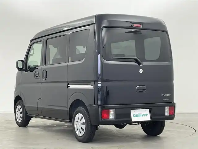 スズキ エブリイ JOINターボ 群馬県 2024(令6)年 0.1千km ブルーイッシュブラックパール3 届出済未使用車(登録時走行距離：10km)/両側パワースライドドア/7インチディスプレイオーディオ/・AM/FM/Bluetooth/USB/AppleCarPlay/AndroidAuto/フルオートエアコン/4WD/＝＝＝＝＝＝＝＝＝＝＝＝＝＝＝＝/スズキセーフティサポート/・デュアルカメラブレーキサポート/後退時ブレーキサポート/・車線逸脱警報機能/ふらつき警報/・誤発進/後方誤発進抑制機能/・先行車発進お知らせ機能/・ハイビームアシスト/LEDヘッドランプ/プッシュスタート/バックカメラ/スマートキー/運転席シートヒーター/ヘッドライトレベライザー