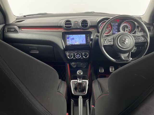スズキ スイフト スポーツ セーフティPKG 埼玉県 2019(令1)年 2.3万km バーニングレッドPM 社外SDナビ/（BT/フルTV/FM/AM/CD/DVD）/スズキセーフティサポート/・デュアルセンサーブレーキサポート/・車線逸脱警報機能/・アダプティブクルーズコントロール/・ハイビームアシスト/純正アルミホイール/シートヒーター/ビルトインETC