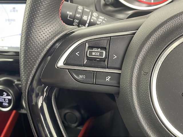 スズキ スイフト スポーツ セーフティPKG 埼玉県 2019(令1)年 2.3万km バーニングレッドPM 社外SDナビ/（BT/フルTV/FM/AM/CD/DVD）/スズキセーフティサポート/・デュアルセンサーブレーキサポート/・車線逸脱警報機能/・アダプティブクルーズコントロール/・ハイビームアシスト/純正アルミホイール/シートヒーター/ビルトインETC