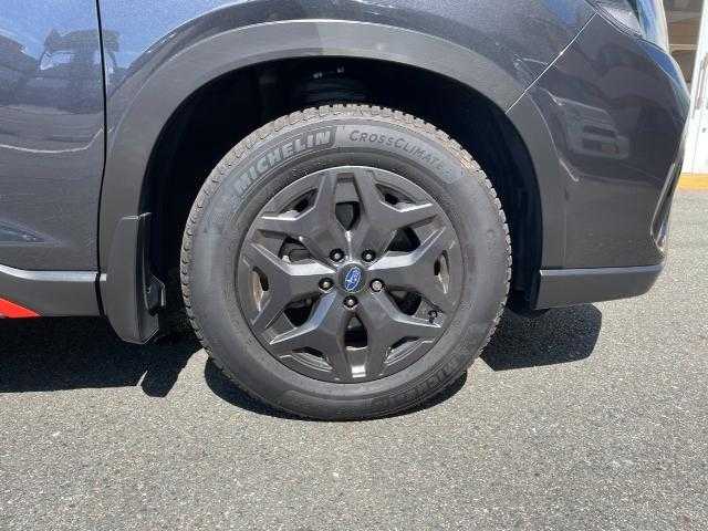 スバル フォレスター X－ブレイク 岩手県 2018(平30)年 2.8万km ダークグレーメタリック Apple Car Play/R1.2.3.4.5.6年スバル記録簿有/純正メモリナビ/(DVD/フルセグTV/Bluetooth/USB/MSV)/バックカメラ/サイドカメラ/前方ドライブレコーダー/ハーフレザーシート/前席パワーシート/全席シートヒーター/パワーバックドア/ブラインドスポットモニター/横滑り防止機能/レーンアシスト/衝突軽減ブレーキ/純正17インチアルミホイール/スマートキー/LEDヘッドライト/カーテンエアバッグ/レーダークルーズコントロール/ステアリングヒーター/オートビークルホールド/先行車発進お知らせ/X MODE