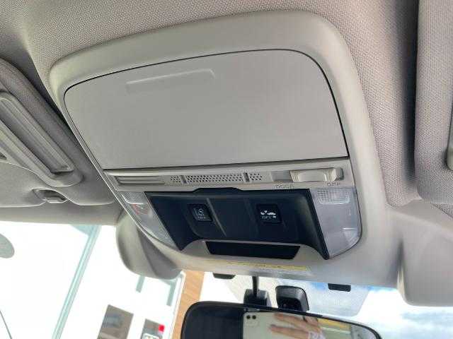 スバル フォレスター X－ブレイク 岩手県 2018(平30)年 2.8万km ダークグレーメタリック Apple Car Play/R1.2.3.4.5.6年スバル記録簿有/純正メモリナビ/(DVD/フルセグTV/Bluetooth/USB/MSV)/バックカメラ/サイドカメラ/前方ドライブレコーダー/ハーフレザーシート/前席パワーシート/全席シートヒーター/パワーバックドア/ブラインドスポットモニター/横滑り防止機能/レーンアシスト/衝突軽減ブレーキ/純正17インチアルミホイール/スマートキー/LEDヘッドライト/カーテンエアバッグ/レーダークルーズコントロール/ステアリングヒーター/オートビークルホールド/先行車発進お知らせ/X MODE