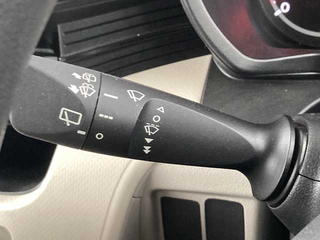ダイハツ ムーヴ L SA 東京都 2014(平26)年 2.4万km ブラックマイカメタリック 社外SDナビ/【ワンセグ・CD・Bluetooth】/バックカメラ/衝突被害軽減ブレーキ/前方ドライブレコーダー/横滑り防止機能/アイドリングストップ/リモコンキー/スペアキーあり/純正フロアマット/ドアバイザー/新車保証書/取扱説明書