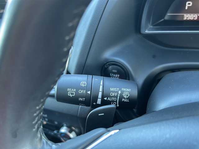 マツダ アクセラ スポーツ 15XD プロアクティブ 岐阜県 2016(平28)年 4万km ソウルレッドプレミアムメタリック 登録時走行距離：39897km/純正メーカーナビ/フルセグテレビ・Bluetooth・CD/レーダークルーズコントロール/パドルシフト/ETC/ターボ/MT付きAT/ヘッドアップディスプレイ/レーンキープアシスト/LEDヘッドライト/オートライト/アイドリングストップ/純正フロアマット/純正アルミホイール/プッシュスタート/スマートキー/スペアキー