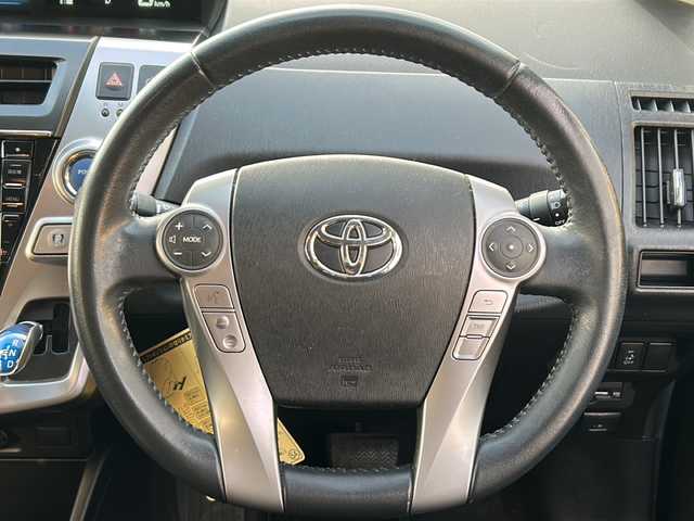 トヨタ プリウス α S ツーリングセレクション 愛知県 2016(平28)年 11.4万km アティチュードブラックマイカ /禁煙車/ワンオーナー//ALPINE9インチSDナビ//フルセグTV//Bluetooth//CD・DVD//FM・AM//バックカメラ//ビルトインETC//前方ドライブレコーダー//LEDオートライト・フォグランプ//純正フロアマット//純正ドアバイザー//プッシュスタート//ISOFIX//スペアキー//取扱説明書/新車保証書