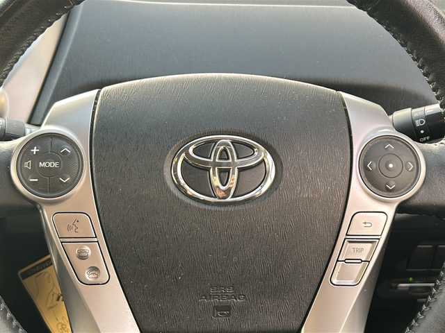 トヨタ プリウス α S ツーリングセレクション 愛知県 2016(平28)年 11.4万km アティチュードブラックマイカ /禁煙車/ワンオーナー//ALPINE9インチSDナビ//フルセグTV//Bluetooth//CD・DVD//FM・AM//バックカメラ//ビルトインETC//前方ドライブレコーダー//LEDオートライト・フォグランプ//純正フロアマット//純正ドアバイザー//プッシュスタート//ISOFIX//スペアキー//取扱説明書/新車保証書