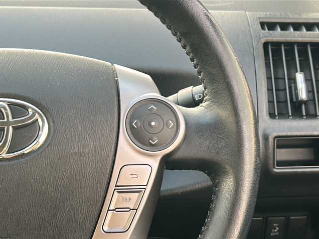 トヨタ プリウス α S ツーリングセレクション 愛知県 2016(平28)年 11.4万km アティチュードブラックマイカ /禁煙車/ワンオーナー//ALPINE9インチSDナビ//フルセグTV//Bluetooth//CD・DVD//FM・AM//バックカメラ//ビルトインETC//前方ドライブレコーダー//LEDオートライト・フォグランプ//純正フロアマット//純正ドアバイザー//プッシュスタート//ISOFIX//スペアキー//取扱説明書/新車保証書