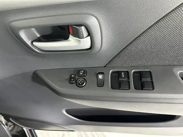 スズキ ワゴンＲ FZ 佐賀県 2015(平27)年 0.7万km ブルーイッシュブラックパール3 社外7インチナビ/ワンセグTV/CD/DVD/Bluetooth/衝突被害軽減システム/ハロゲンヘッドライト/横滑り防止装置/アイドリングストップ/ヘッドライトレベライザー/運転席シートヒーター/純正フロアマット/純正14インチアルミホイール/ステアリングリモコン/ドアバイザー/電動格納ミラー/スマートキー/スペアキー×１/プッシュスタート