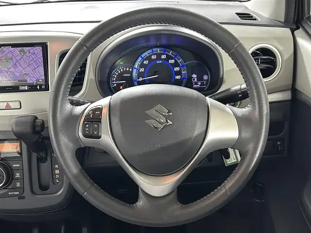 スズキ ワゴンＲ FZ 佐賀県 2015(平27)年 0.7万km ブルーイッシュブラックパール3 社外7インチナビ/ワンセグTV/CD/DVD/Bluetooth/衝突被害軽減システム/ハロゲンヘッドライト/横滑り防止装置/アイドリングストップ/ヘッドライトレベライザー/運転席シートヒーター/純正フロアマット/純正14インチアルミホイール/ステアリングリモコン/ドアバイザー/電動格納ミラー/スマートキー/スペアキー×１/プッシュスタート