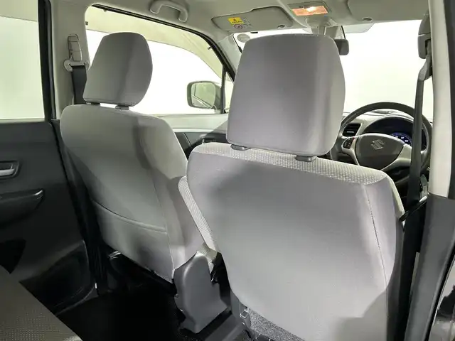 スズキ ワゴンＲ FZ 佐賀県 2015(平27)年 0.7万km ブルーイッシュブラックパール3 社外7インチナビ/ワンセグTV/CD/DVD/Bluetooth/衝突被害軽減システム/ハロゲンヘッドライト/横滑り防止装置/アイドリングストップ/ヘッドライトレベライザー/運転席シートヒーター/純正フロアマット/純正14インチアルミホイール/ステアリングリモコン/ドアバイザー/電動格納ミラー/スマートキー/スペアキー×１/プッシュスタート